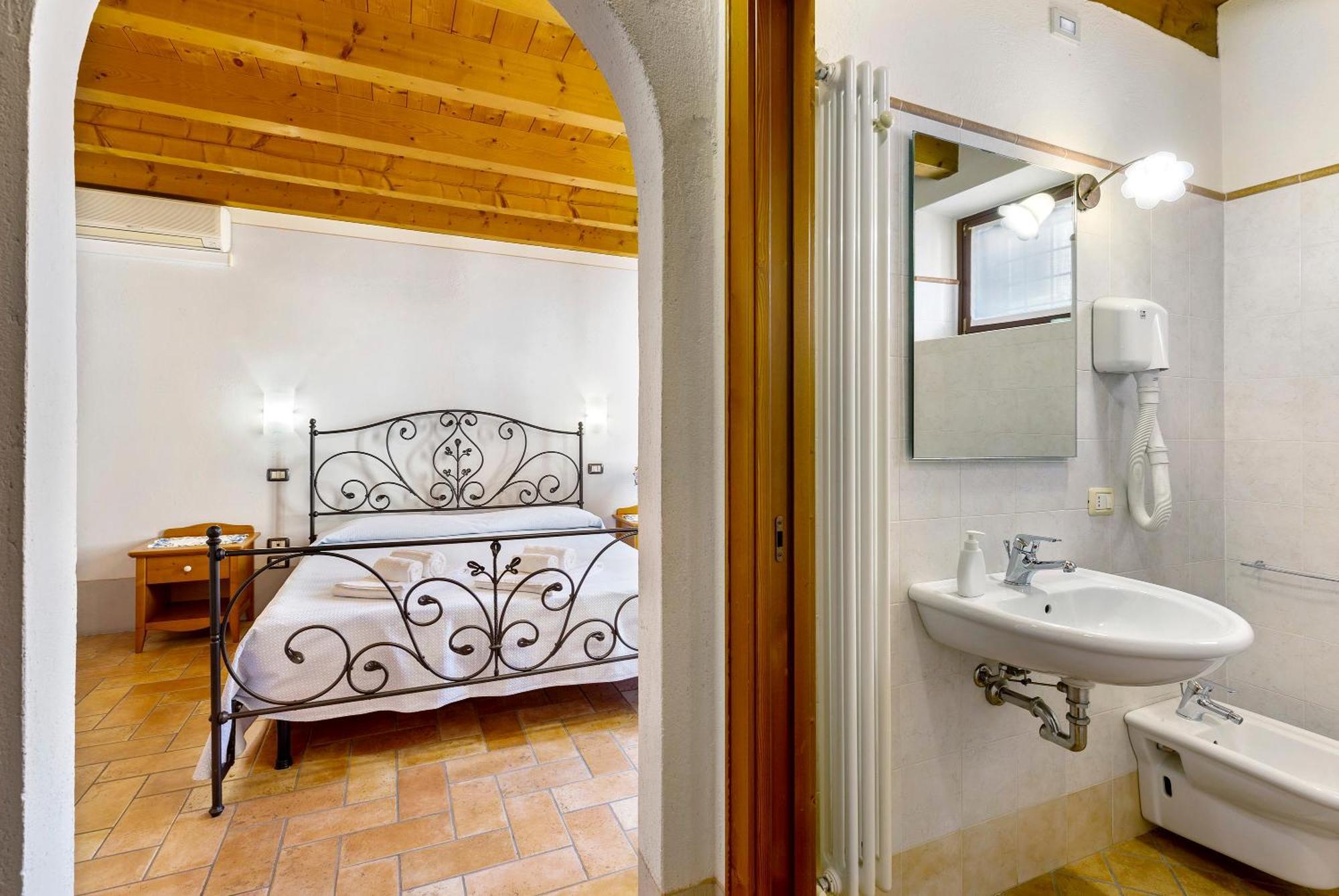 מונזמבנו New Agriturismo Corte Olfino מראה חיצוני תמונה